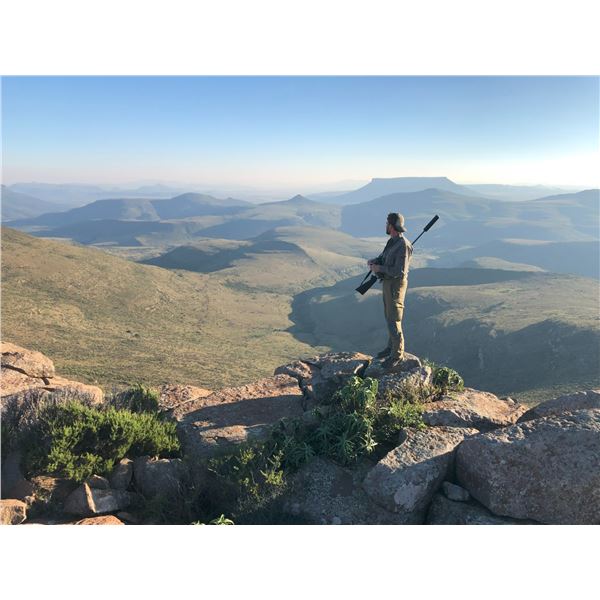 EZULU ADVENTURES: 6-Day Hunt Safari for One Hunter and One NH in SA - Includes Trophy Fees & More!