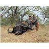 Image 3 : MONTERRA: 14-Day Dangerous & Plains Game Safari for One Hunter and 1 NH in SA - Includes Trophies