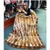 Image 1 : DAVID GREEN MASTER FURRIER: Stunning Natural Muskrat Blanket