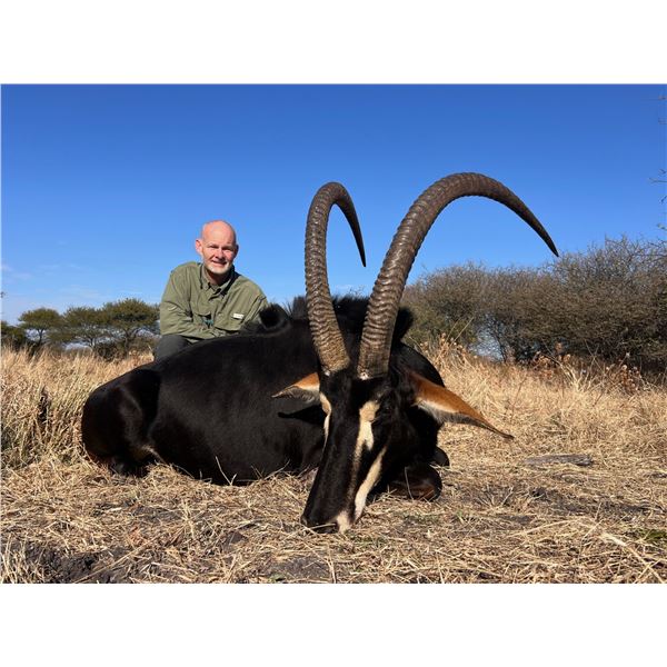 DAVE FREEBURN: 7-Day Plains Game Hunt for Two Hunters in S. Africa - Includes Trophy Credit
