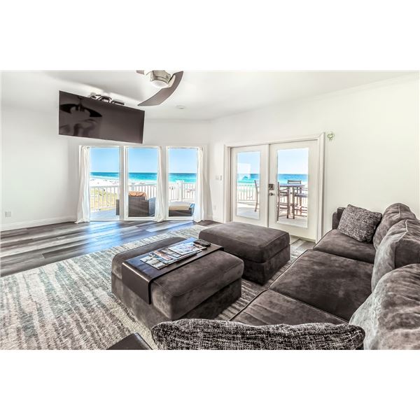 OCEAN AIR: 7-Night Beachfront Vacation for Six in Florida