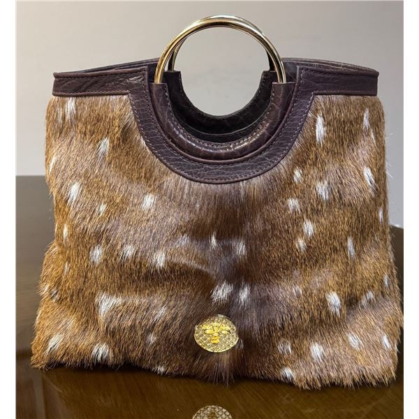 FEDHA NYUKI: Fabulous Round Handle Axis Handbag