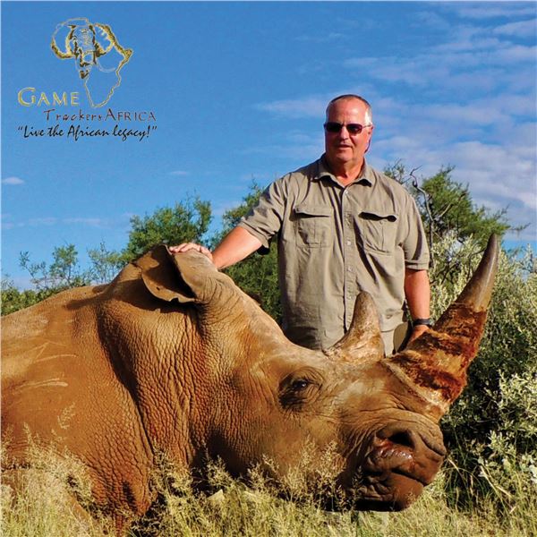 7-DAY SOUTH AFRICAN SAFARI FOR 4 HUNTERS FOR 1 WHITE RHINO DART, 1 KUDU, 1 ROAN AND 1 ELAND HUNT