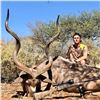 Image 3 : 7-DAY SOUTH AFRICAN SAFARI FOR 4 HUNTERS FOR 1 WHITE RHINO DART, 1 KUDU, 1 ROAN AND 1 ELAND HUNT