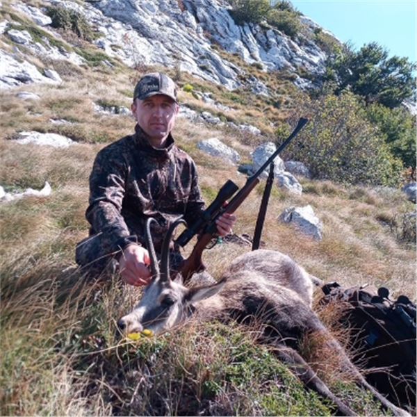 5-day Croatia Balkan Chamois Hunt for One Hunter and One Non-hunter