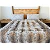 Image 3 : American Lynx Fur Blanket
