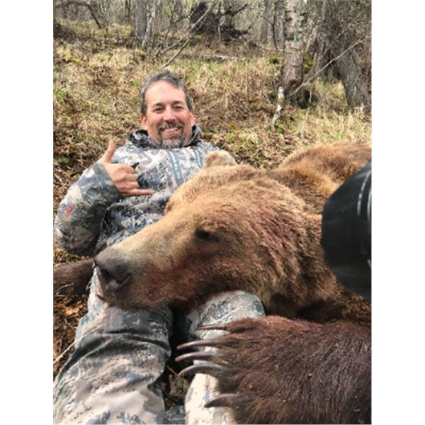 10-day Alaska Grizzly Bear hunt for One Hunter