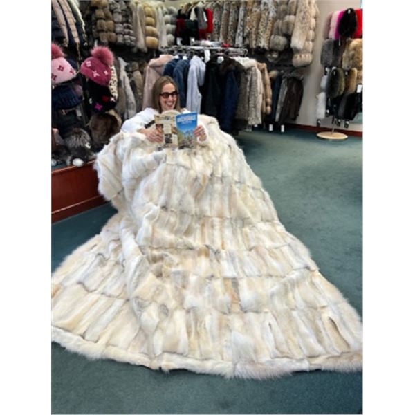 Natural Timberwolf Leg Fur Blanket