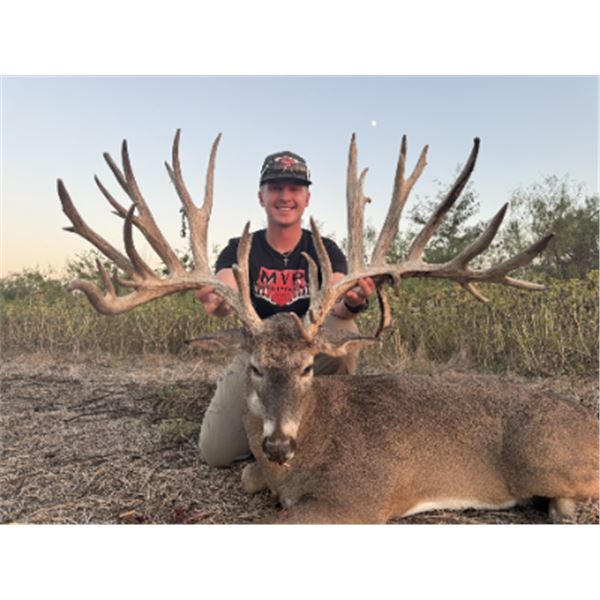 3-day/2-night Texas Trophy Whitetail and Trophy Transcaspian Urial for One hunter and One Non-hunter