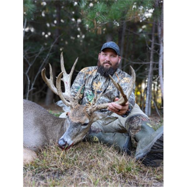 3-day Wisconsin Northeastern White-tailed Deer for Two Hunters