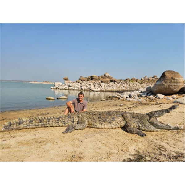 7-day Mozambique Nile Crocodile Hunt for One Hunter and One Non-hunter