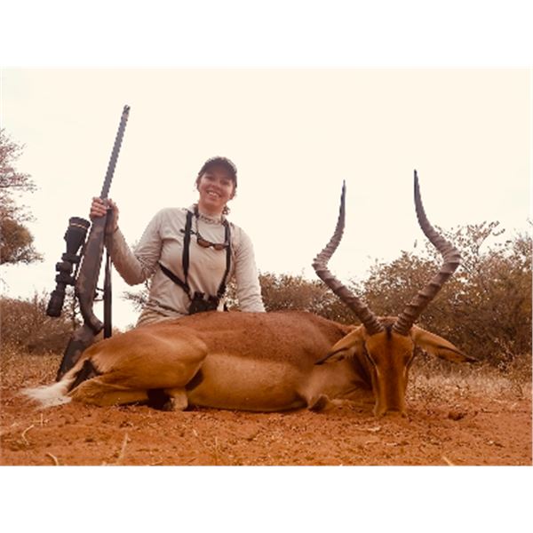 7 Day Hunting Safari in South Africa with Spa, cooking Class, and Photo Shoot