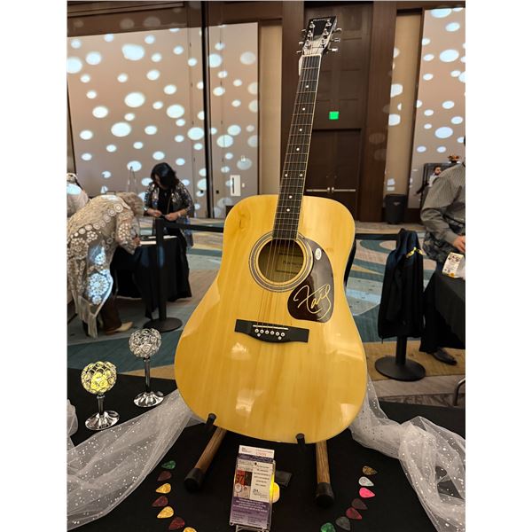 Faith Hill Hand Signed Acoustic Guitar