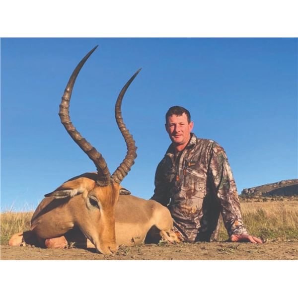 761 #SLA-61 Five-Day South Africa Free-Range Hunt for TWO Hunters