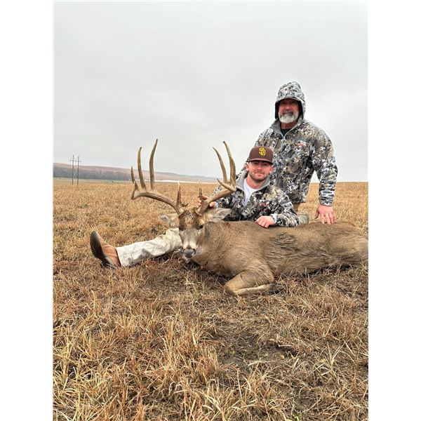 5-day Kansas Whitetail Rifle Hunt with KNS Outfitters