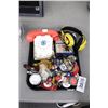 Image 1 : Yoyo's, Watches, Child Phone, Playing Cards, Headphones