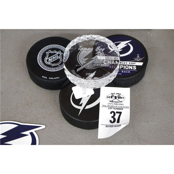TB Lightning Autographed Puck, Card Holder, Memorabilia