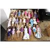Image 1 : 25-Collector Barbie Dolls - 25 X $