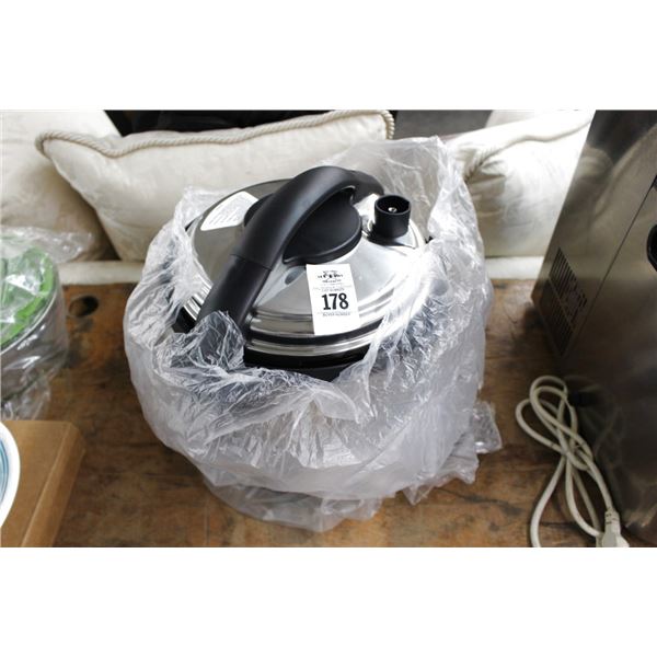 Emerald Pressure Cooker