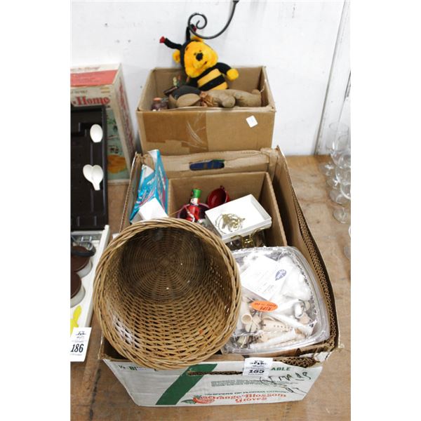 Asst. Décor, Plush Toys - 2 Boxes