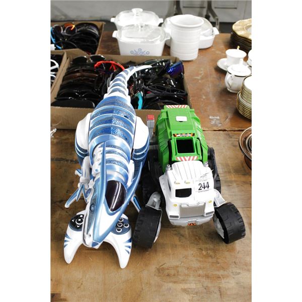 R/C Dinosaur, Toy Truck