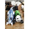 Image 1 : R/C Dinosaur, Toy Truck
