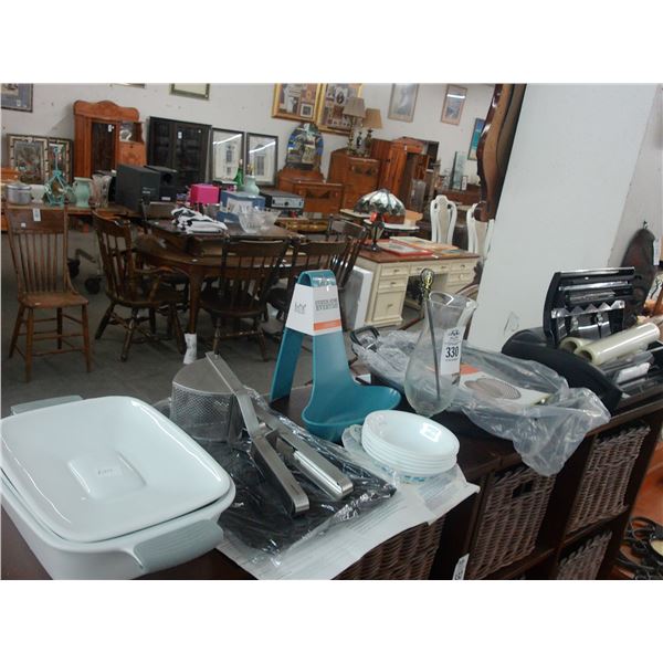 Wolfgang Puck Pizza Pan Set, Bakeware, Grater, Lid Rest and More