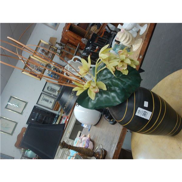 Decorator Vase w/Silk Floral