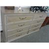Image 1 : Grey Oversized 8 Drawer Dresser