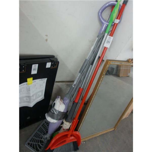 Spray Mops, Broom w/Dust Pan