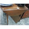 Image 1 : Mahogany Drop Leaf Table w/Pads