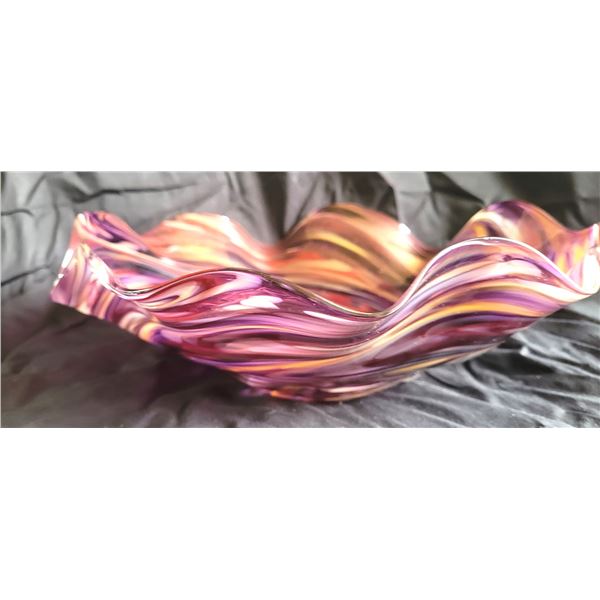 Art Glass Swirly Dish A