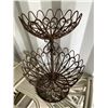 Image 4 : Rustic Metal 2 Tiered Basket B