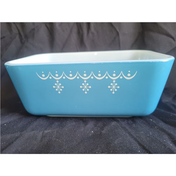 Vintage Pyrex 'Snowflake' A