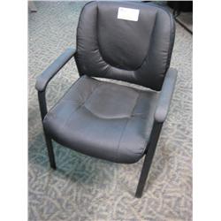 Black Client Chair (s1)