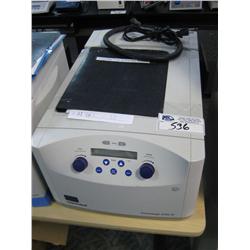 Eppendorf 5702r Centrifuge