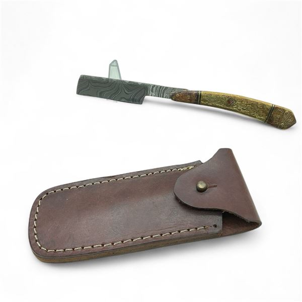 Folding 2 3/4" Damascus Blade Razor with Leather Sheath