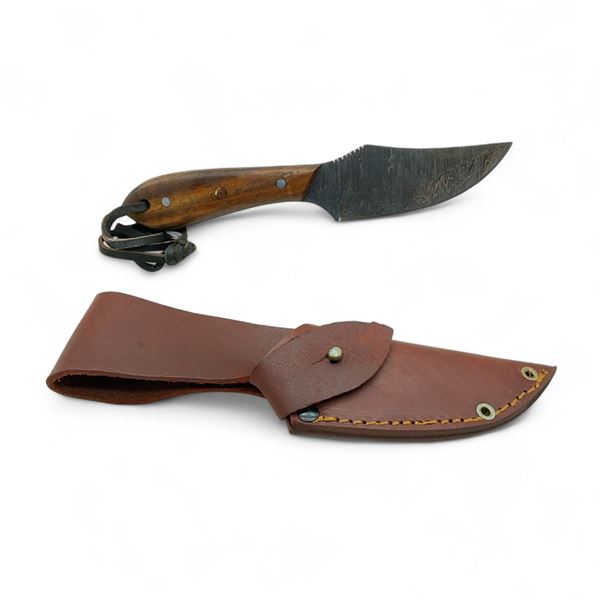 Fixed 3-3/4" Damascus Knife with Leather Sheath