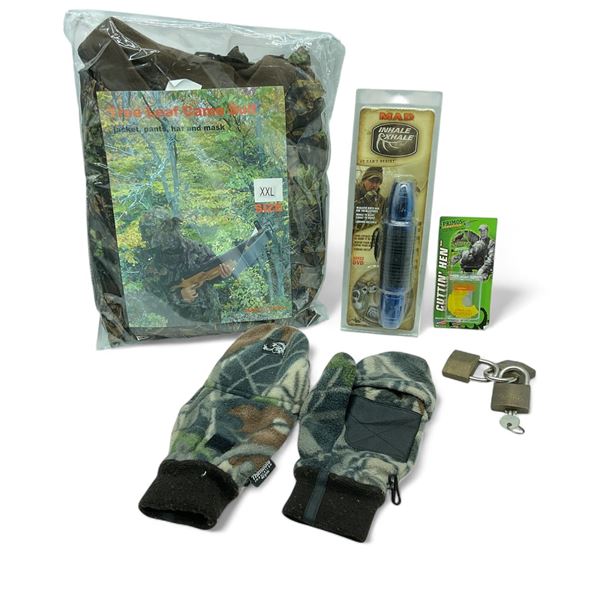 Tree Leaf Camo Suit, Inc Jacket, Pants, Hat and Mask Size XXL, New, 40 g Thinsulate Mitts, Calls