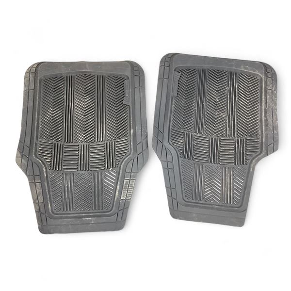 Motomaster Customizable Universal Car Mats, 27" x 19" X 2 Qty