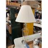 Image 1 : Lamp