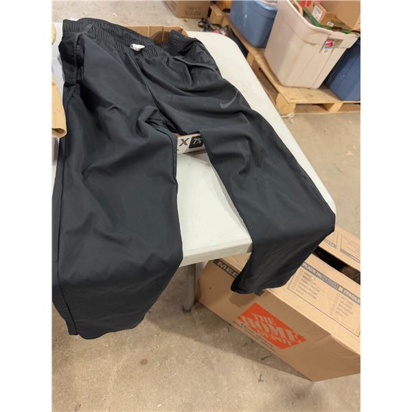 Nike dry fit small