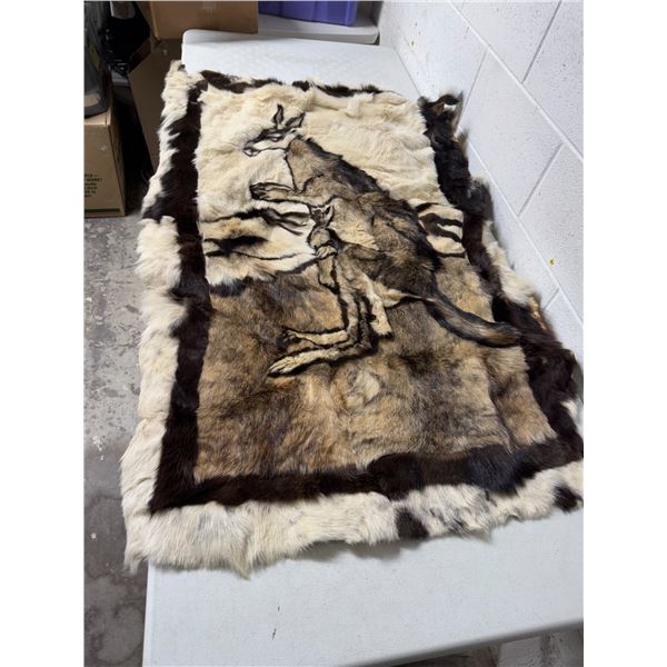 Kangaroo fur Mat