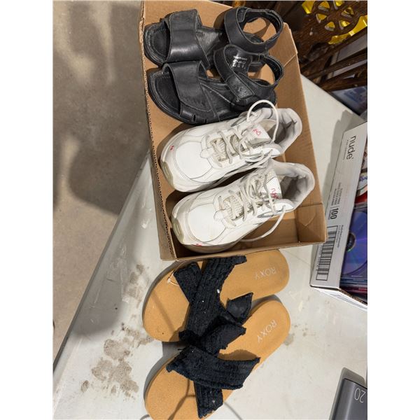 Assorted shoes