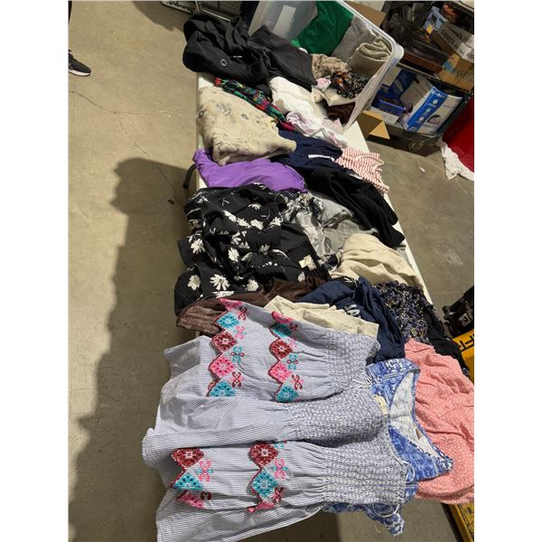Medium clothing lot