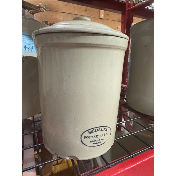 Medalta pottery crock with lid