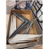 Image 1 : Shelf brackets