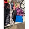 Image 2 : Clothing size small