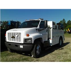 2004 CHEVROLET C7500 SERVICE TRUCK