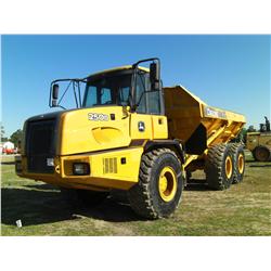 JOHN DEERE 250D ARTICULATED DUMP